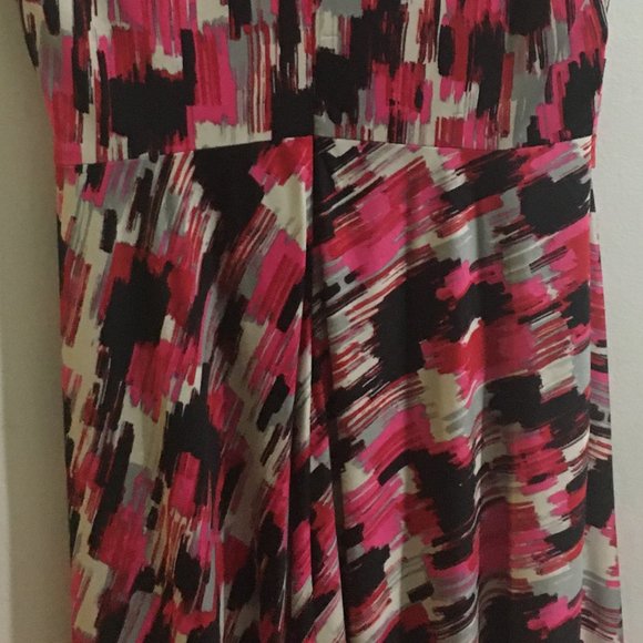 Tahari Multi-Colored Flowy Dress - Item#5 - Picture 5 of 7